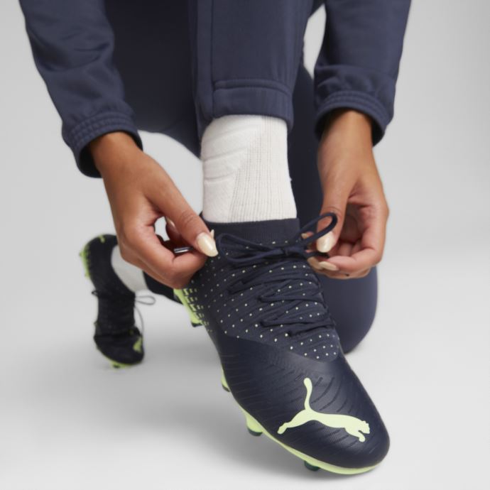 Chaussures De Football Parisian Night-fizzy Light Future 3.4 Fg-ag Femmes Puma Canada
