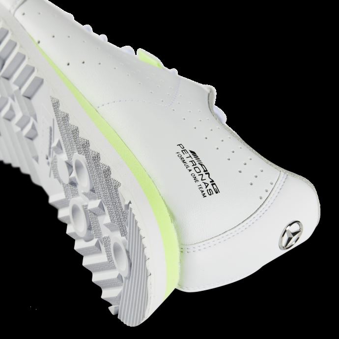 Blanc Pétillant Pomme Mercedes-amg Petronas Roma Via Chaussures De Sport Automobile Perforées Puma Canada
