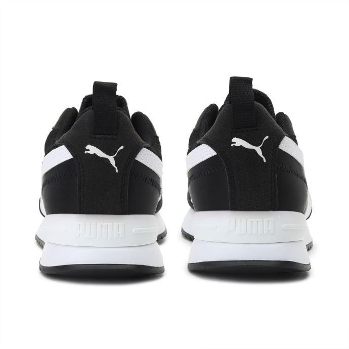 Baskets Puma Canada R78 Runner Noir Blanc
