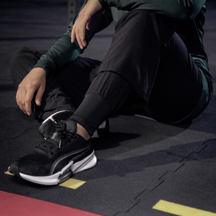 Puma Canada Pwrframe Tr Chaussures D'entraînement Pour Femmes Noir-blanc
