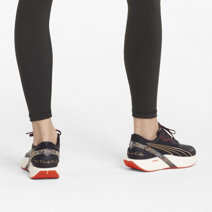 Puma Canada Noir-firelight-team Or Xx Frida 1 Nitro Chaussures De Course Pour Femmes