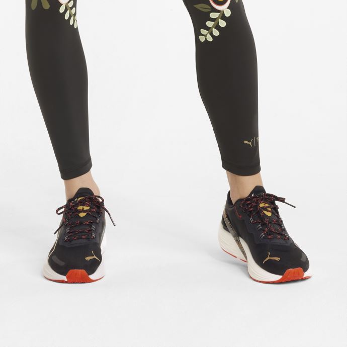 Puma Canada Run Xx Frida 1 Nitro Femmes Chaussures De Course Noir-firelight-team Or
