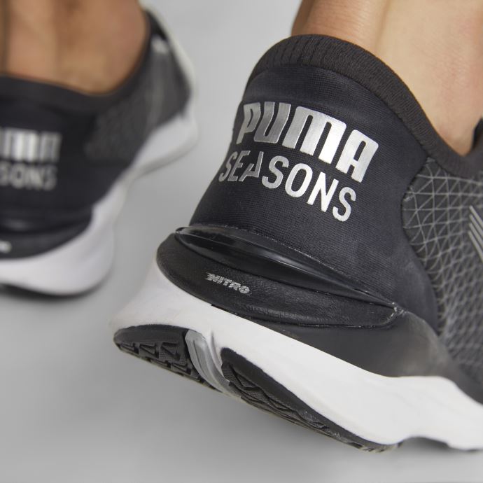 Chaussures De Course Electrify Nitro 2 Wtr Hommes Noir-argent Métallisé Puma Canada
