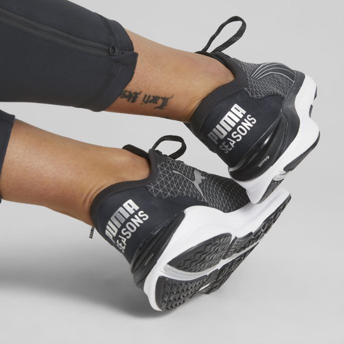 Puma Canada Noir-argent Métallisé Electrify Nitro 2 Wtr Chaussures De Course Femmes
