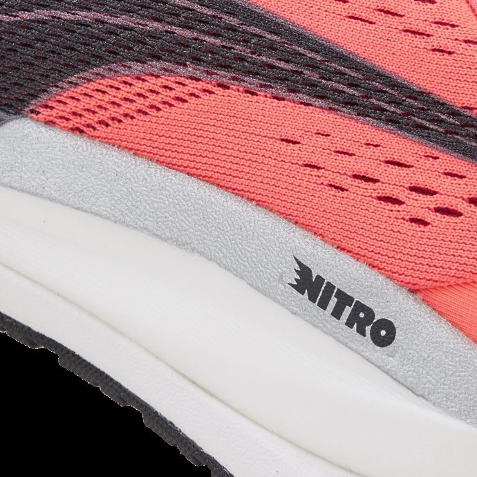 Magnify Nitro Surge Femmes Chaussures De Course Puma Canada Sunset Glow-noir
