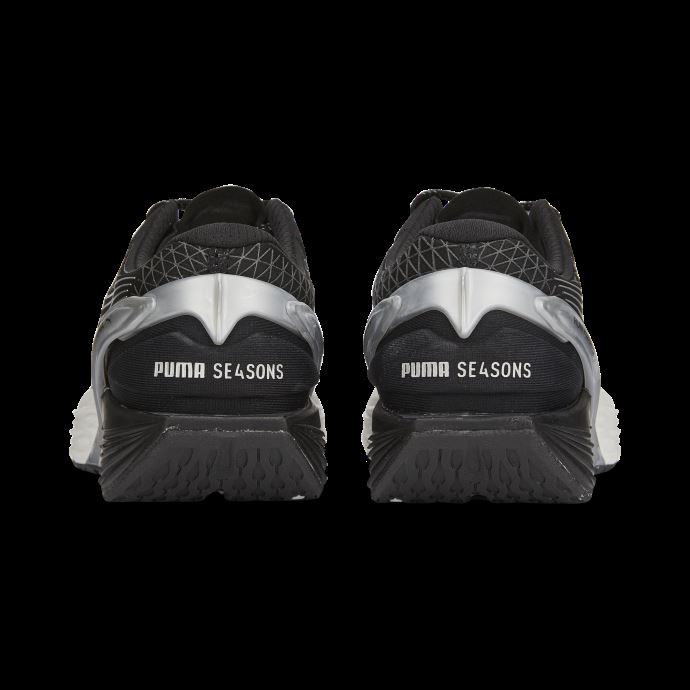 Run Xx Nitro Wtr Chaussures De Course Femmes Noir-argent Métallisé Puma Canada
