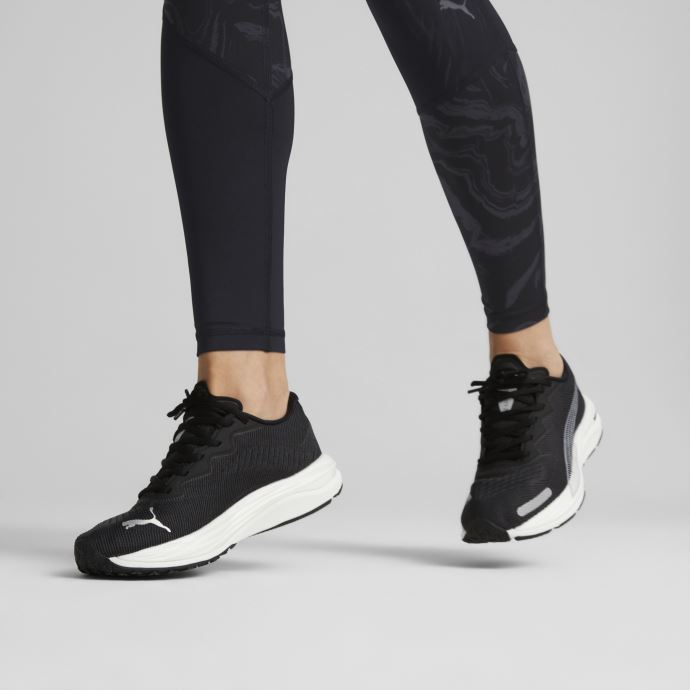Puma Canada Chaussures De Course Pour Femmes Speed Nitro 2 Larges Noir-argent Métallisé
