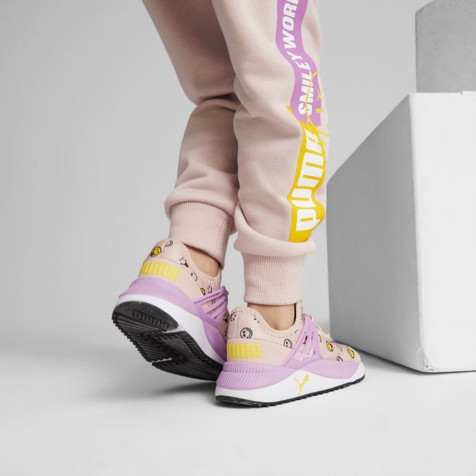 Baskets Puma Canada X Smileyworld Pacer Future Préscolaire Rose Quartz-mauve Pop-jaune