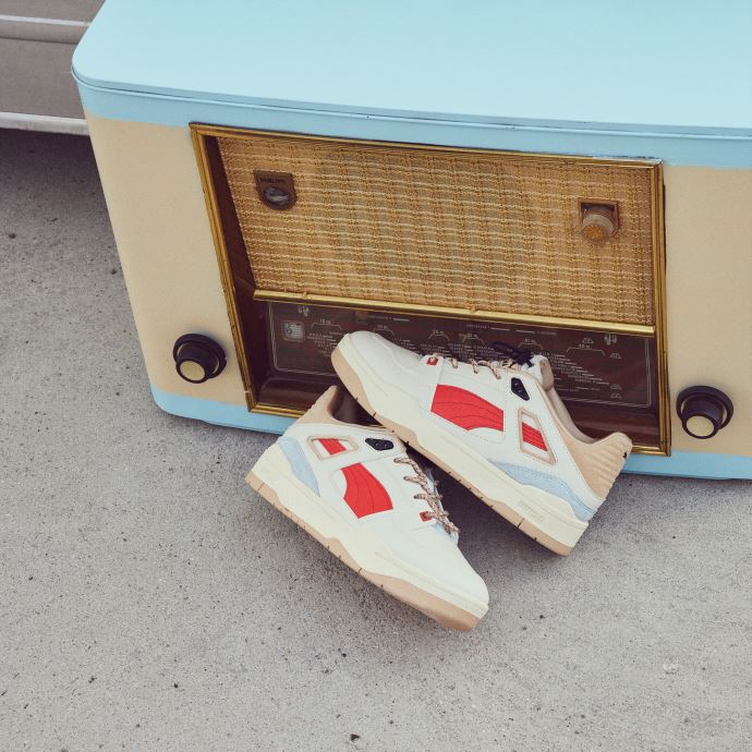 Vaporous Grey-pristine-sand Slipstream Retro Grade Femmes Baskets Puma Canada
