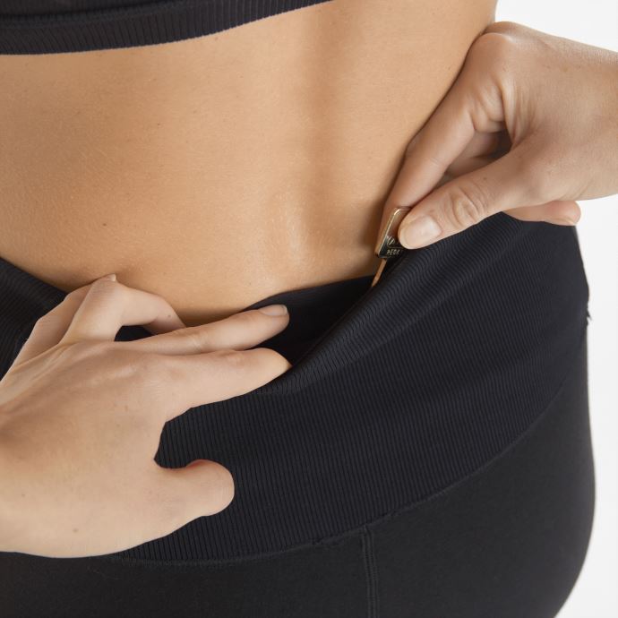 Puma Canada Exhale Leggings D'entraînement Pour Femmes Avec Détails Côtelés Noir
