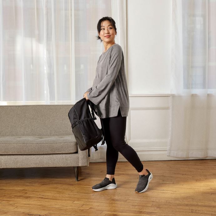 Haut D'entraînement Puma Canada Maternity à Manches Cloche Pour Femme Noir
