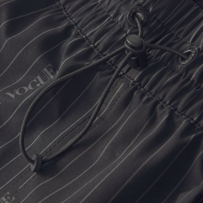 Short Tissé Puma Canada X Vogue Noir Pour Femme
