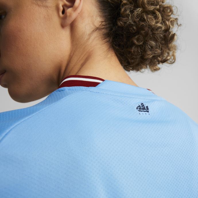 Manchester City F.c. Home 22-23 Replica Jersey Women Team Bleu Clair-rouge Intense Puma Canada