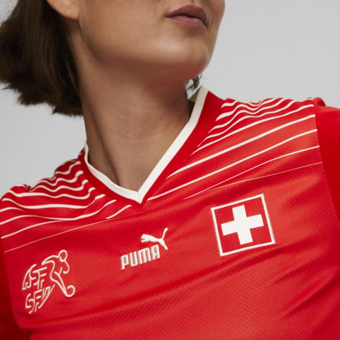 Maillot Puma Canada Suisse Home 22-23 Replica Rouge-blanc Femme
