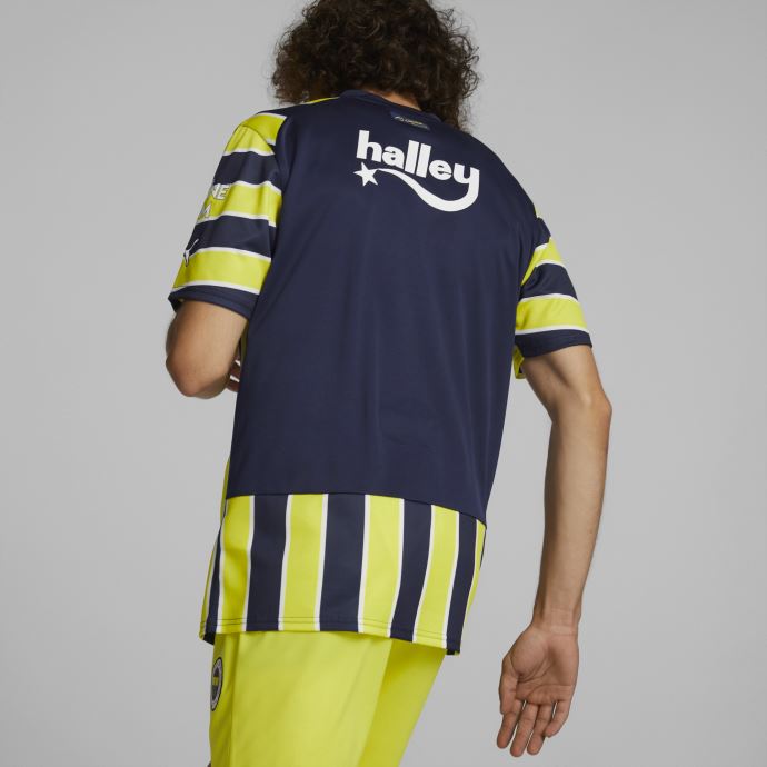 Fenerbah E S.k. Home 22-23 Replica Jersey Hommes Médiéval Bleu-jaune Flamboyant Puma Canada
