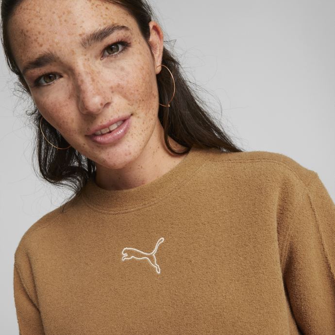 Son Sweat à Col Ras Du Cou Hivernalisé Femme Puma Canada Desert Tan
